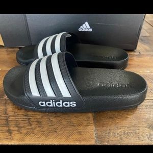 Kids size 1 adidas slides. Unisex. Brand new in box!